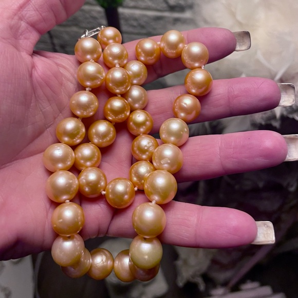Authentic golden pink south sea pearl necklace - Picture 1 of 16
